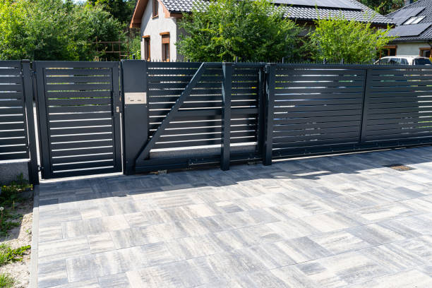 Best Driveway Pavers Contractor  in Edgerton, KS